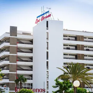 https://apartamentos-las-arenas.in-canary-islands.com